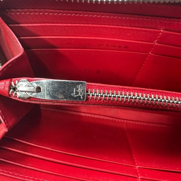 Christian Louboutin Beige Panettone Wallet with Silver Spikes - Picture 11 of 14